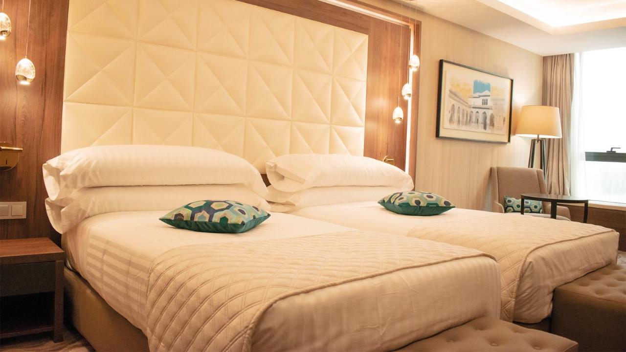 Az Hotels Grand Oran Es Senia Екстер'єр фото