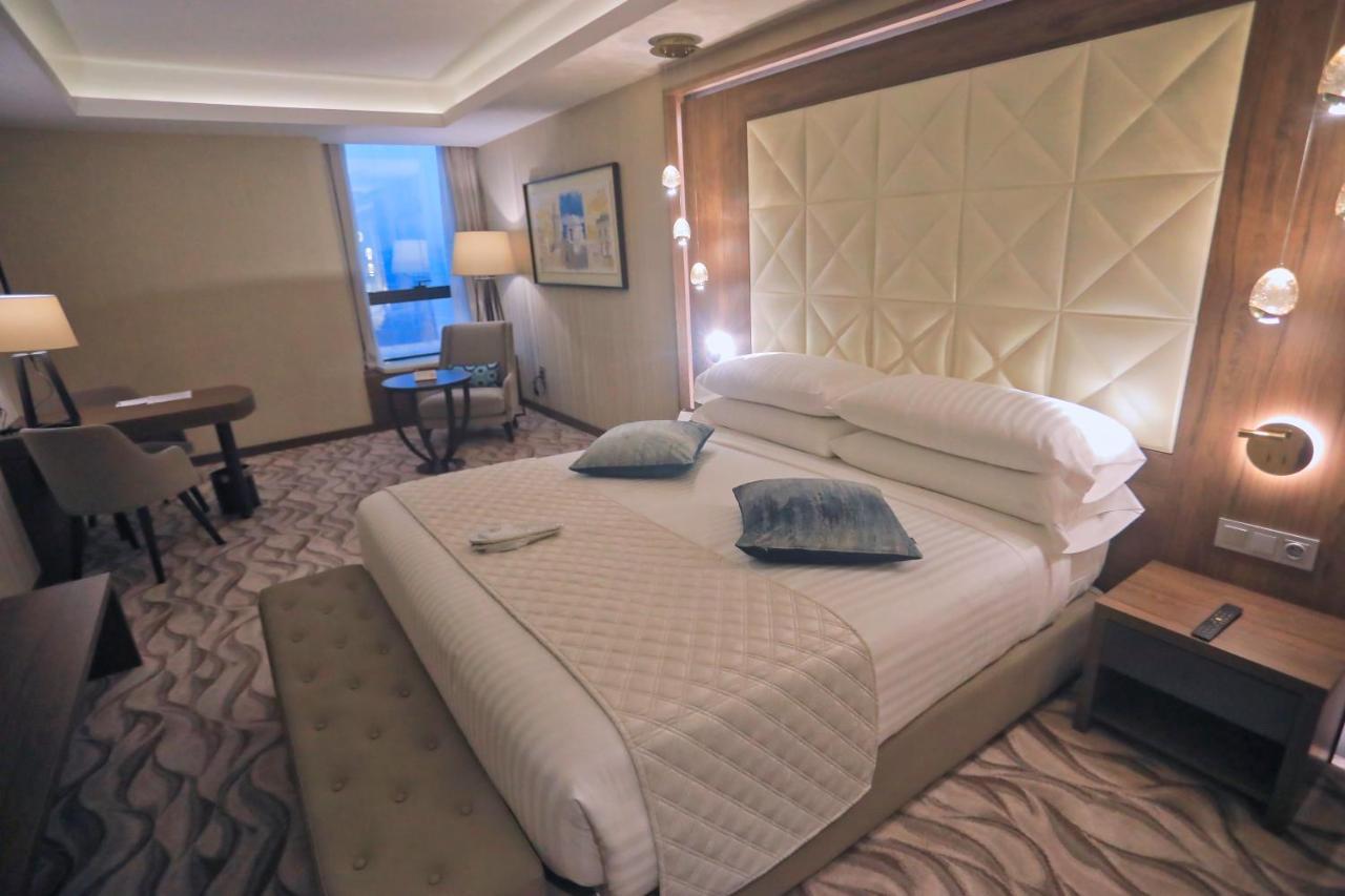 Az Hotels Grand Oran Es Senia Екстер'єр фото