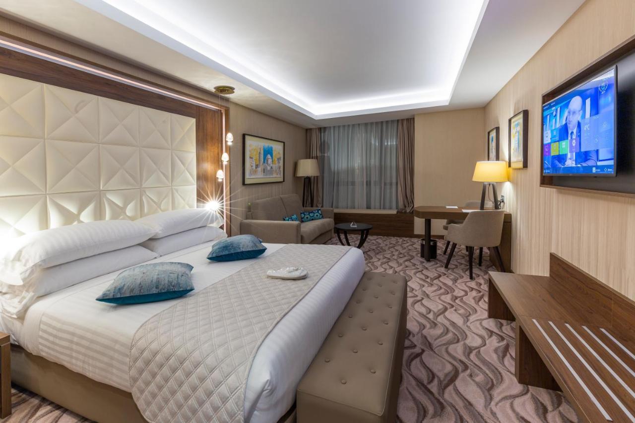 Az Hotels Grand Oran Es Senia Екстер'єр фото