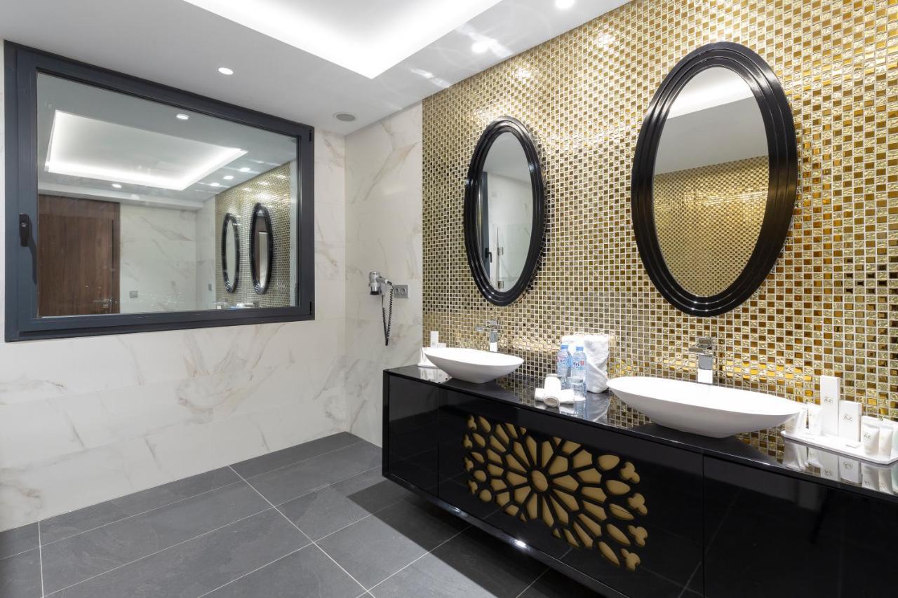 Az Hotels Grand Oran Es Senia Екстер'єр фото