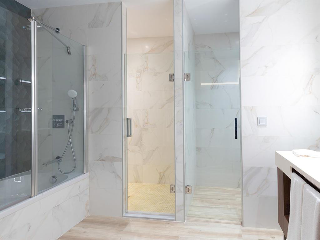 Az Hotels Grand Oran Es Senia Екстер'єр фото