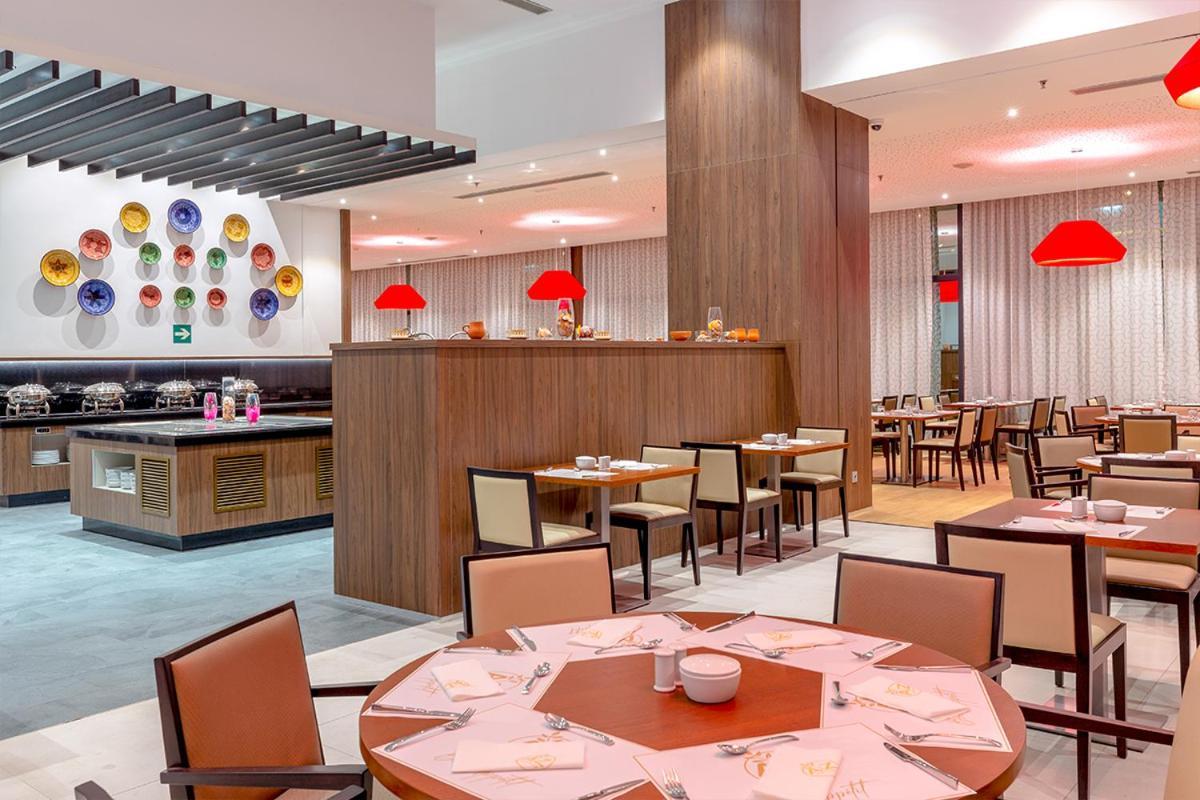 Az Hotels Grand Oran Es Senia Екстер'єр фото